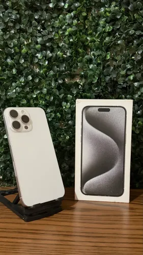 iPhone 15 Pro Max 256GB Branco 89% Completo Impecável c/ Garantia Pronta Entrega