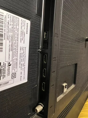 À VENDA ? Samsung Smart TV 65" 4K UHD Crystal AU7700
