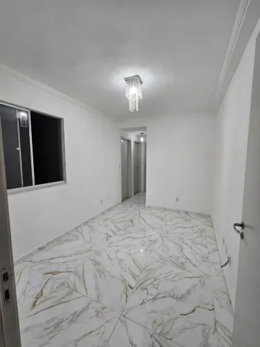 Vendo apartamento 3 andar de 2/4 no condomínio Madrid 