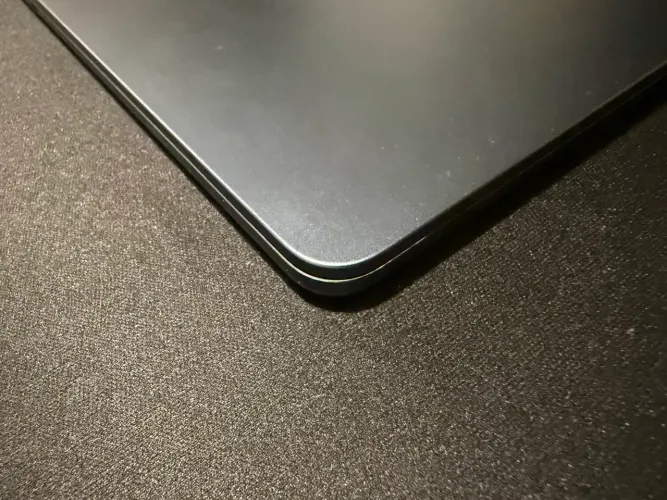 MacBook Air m3 24gb 