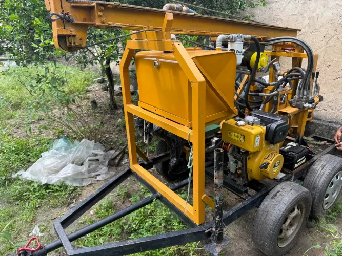 POÇO COM MÁQUINA ROTATIVA 