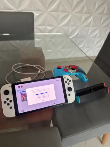 NINTENDO SWITCH OLED DESBLOQUEADO