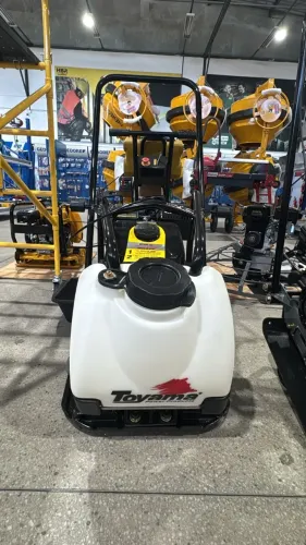 PLACA VIBRATORIA COMPACTADORA 13KN A GASOLINA 4T 6,5HP TPC100WT-XP - TOYAMA