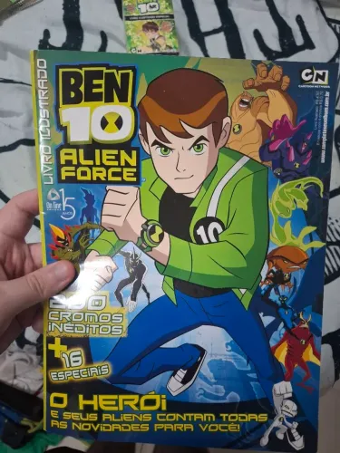 Álbum de figurinha Ben 10 Alien Force (Completo)