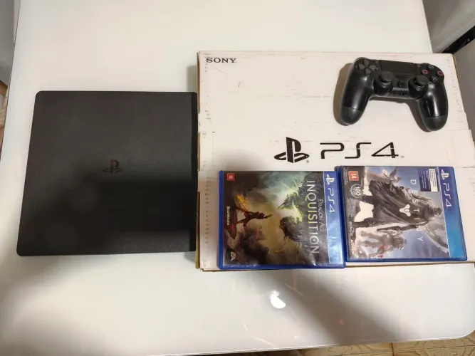 PS4 Slim 1TB + Controle + 2 Jogos Físicos