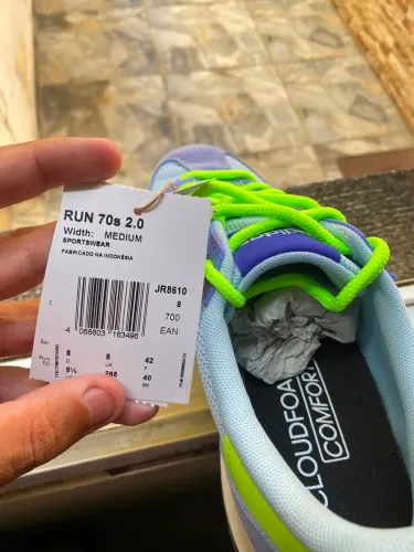 Tênis verde Adidas unisex