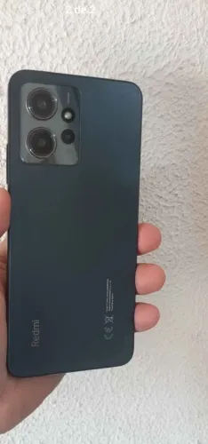 Vendo esse redimi note 12 bem novinho 