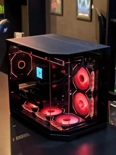 PC Gamer Ryzen 7 + RTX 5060TI 16GB