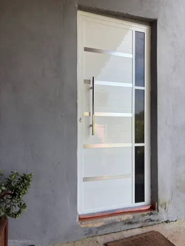 Porta lambril na Mega promoção aparti de R$1.400,00