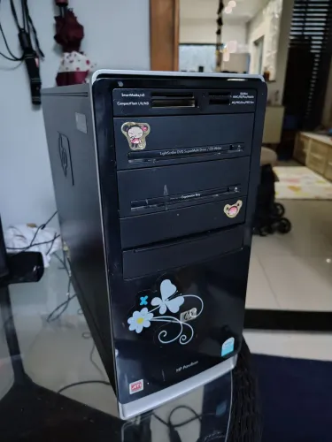 CPU Pentium Dual Core 2GB 240HD