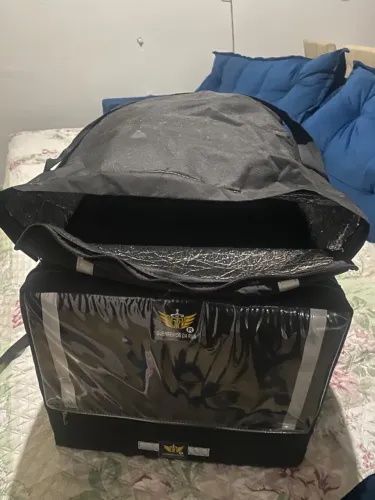 Vendo bag usada só uma vez
