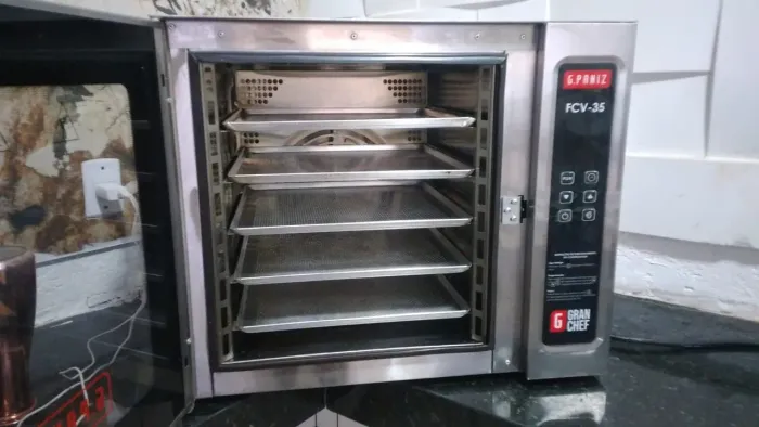 Forno Turbo de Convecção Com Vapor FCV 35 220v G Paniz