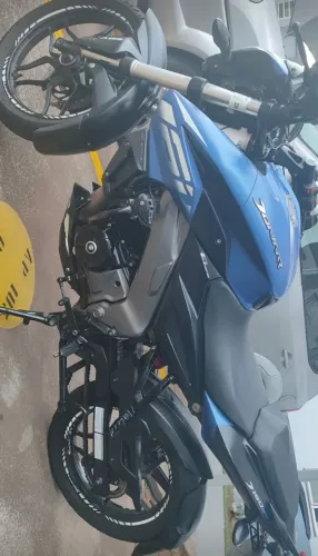 Dominar 160 Bajaj impecável