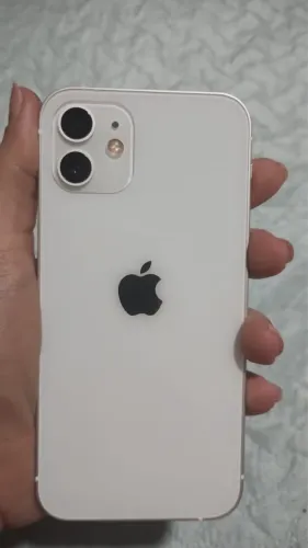 IPHONE 12 128 g bateria 86%