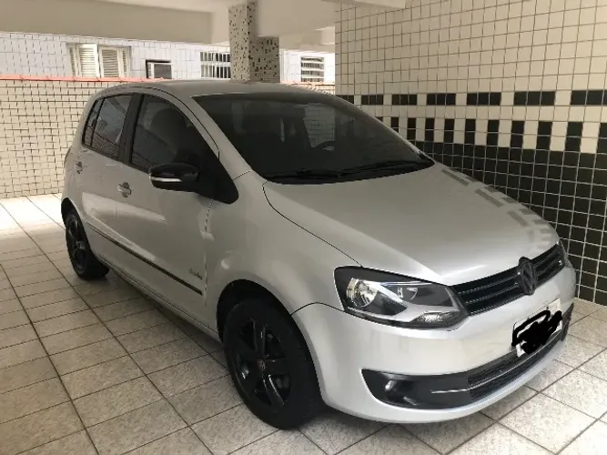 Volkswagen Fox 1.0 MI Total Flex 8V 5P 2012