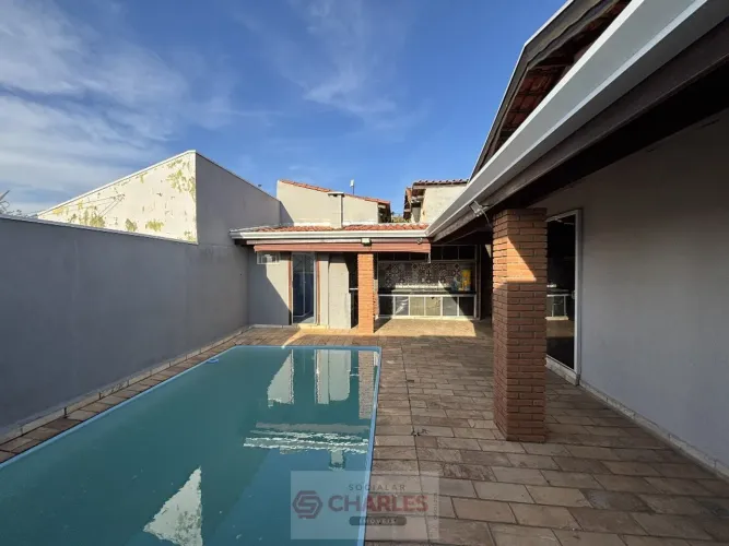 Casa Para Aluguel COND.RESIDENCIAL ARAUCÁRIAS MOGI GUACU