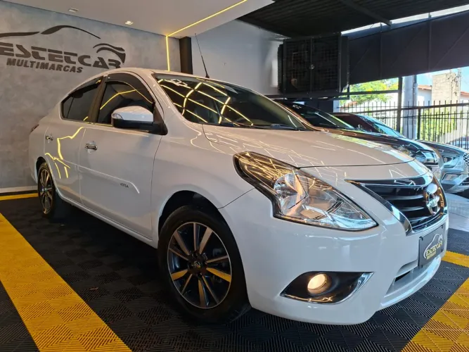 Nissan Versa SL 1.6 16V Flexstart 4P Aut. 2018