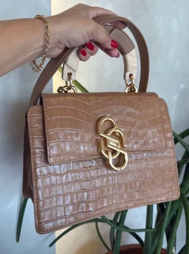 Bolsa Schutz caramelo de couro