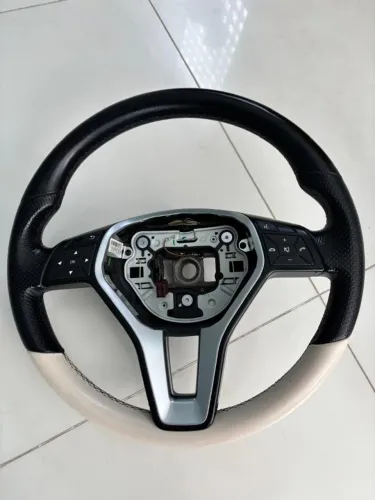 Volante Mercedes C180 coupe W204 - 2013