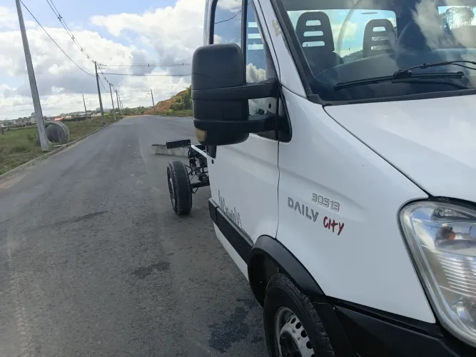 Iveco Daily City 30s13 Chassi 2P (diesel) 2019