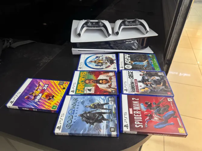 Ps5, 2 controles e jogos 