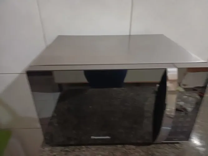 Vendo microondas com defeito