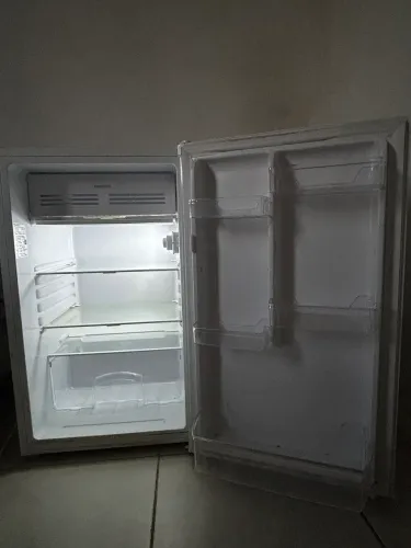 Frigobar Electrolux