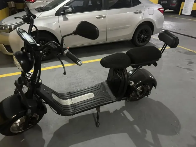 Scooter moto elétrica 