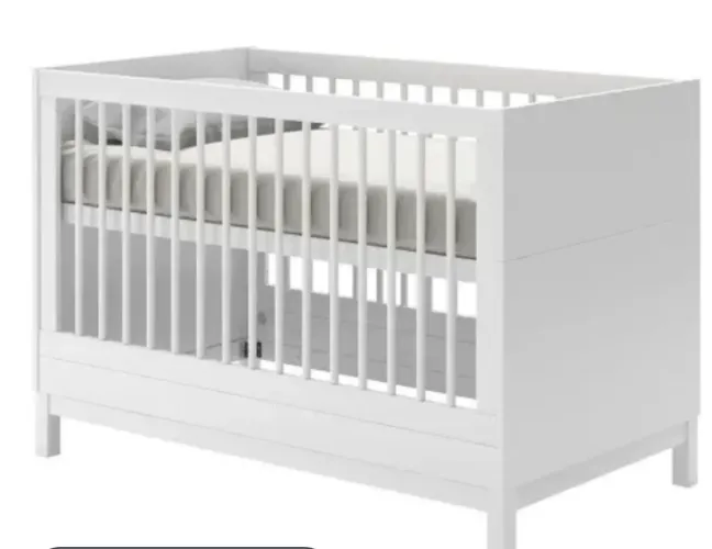Vendo berço que vira mini cama !