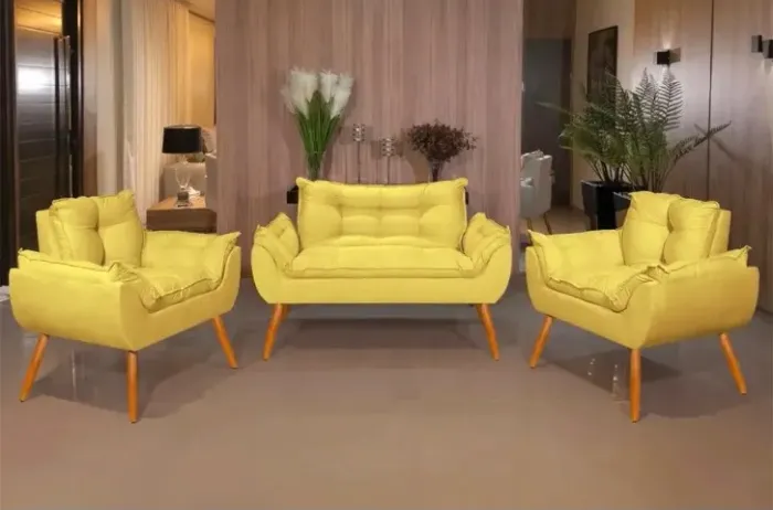 Conjunto: sofá + 2 poltronas