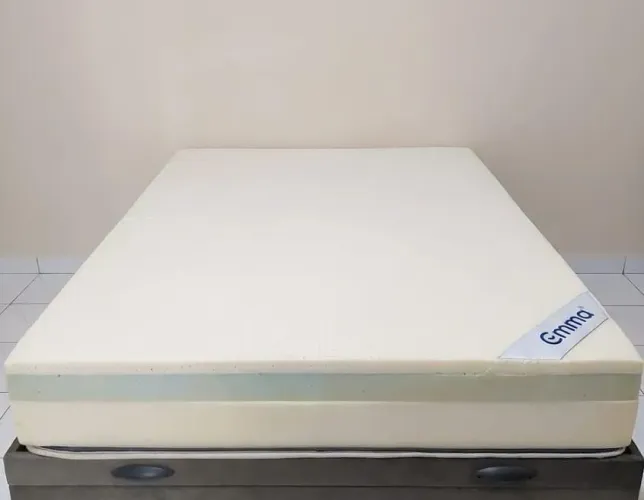 Conjunto Cama Box Baú Casal + Colchão Emma One (Impecável)