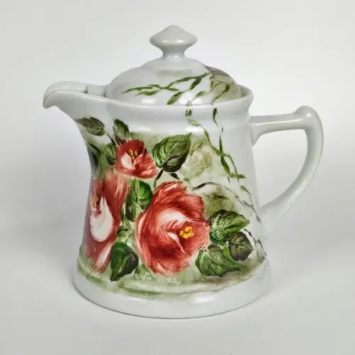 Leiteira ou Bule de porcelana