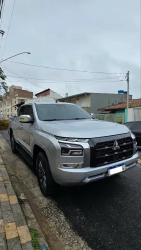 Mitsubishi TRITON HPE-S 2.4 CD 4X4 TB Diesel Aut. 2026