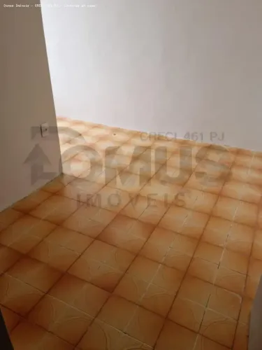 Casa de 224m² no Bairro Cirurgia com 3 Quartos, 3 Banheiros e Garagem.