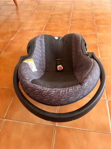 Cadeira de bebê cisco