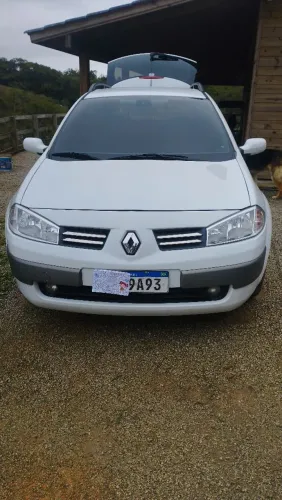 Renault Megane Grand Tour Dynam. Hi-flex 1.6 16V 2012