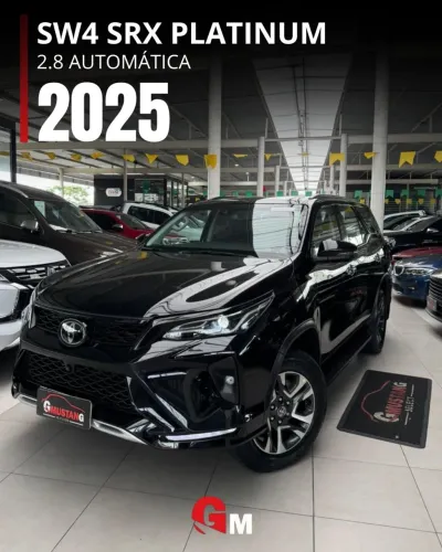 Toyota Hilux SW4 SRX Plat. 4X4 2.8 TB Die. Aut. 2025