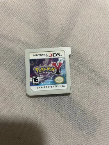 Pokémon Y - original