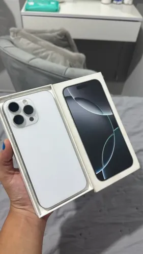 iPhone 16 pro max com garantia Apple 
