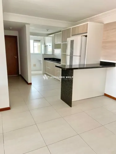Apartamento com 2 quartos semi mobiliado no bairro Ingleses em Florianópolis