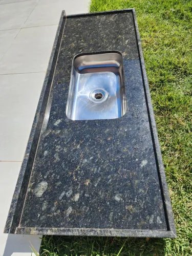 Pia de Granito Verde Ubatuba 1,50m com Cuba Inox
