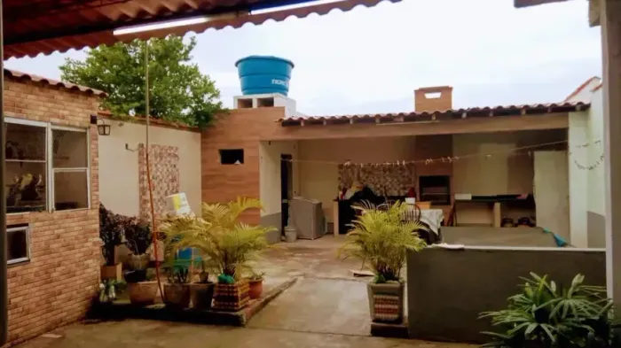 Imóvel para venda tem 200 metros quadrados com 2 quartos em Nova Aurora - Belford Roxo - R