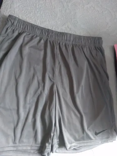 Short Nike Dryfit novo
