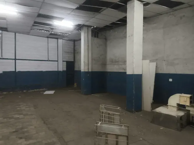 Imóvel para aluguel com 500 metros quadrados em Jardim José Bonifácio - São João de Meriti