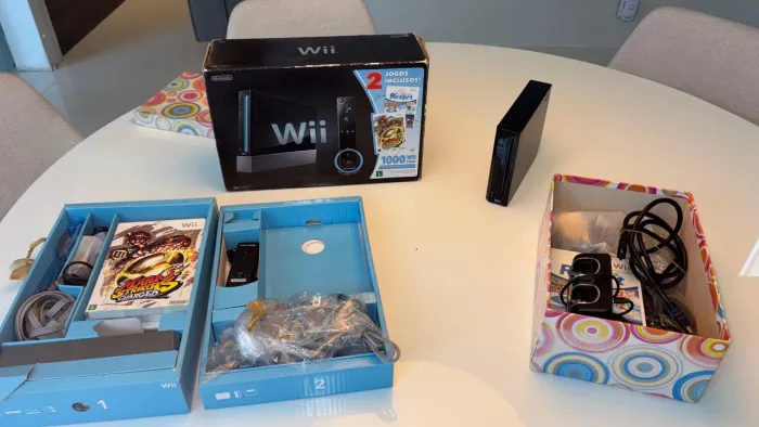 Vendo Nintendo Wii preto (leia a descrição)