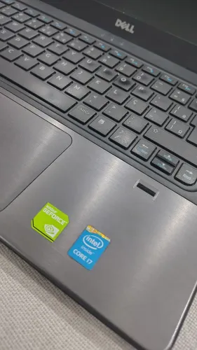 NOTEBOOK DELL VOSTRO 14 - 5480 - i7 de 5ªG / 08GB MEMÓRIA RAM / SSD 120GB / PLACA NVIDIA 