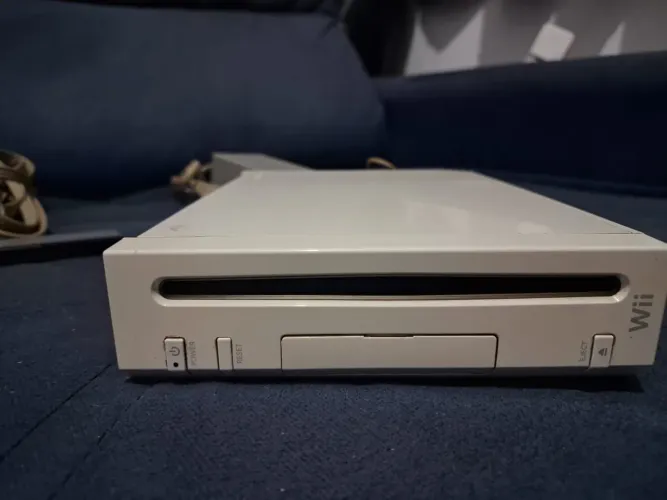 Nintendo Wii Completo + Mais de 50 Jogos (Inclui Jogos Originais) + Acessórios