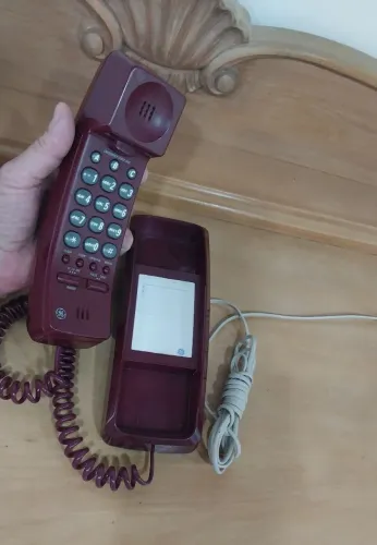 Raro telefone GE General Eletric / Impecável e funcionando! Duvido outro melhor...