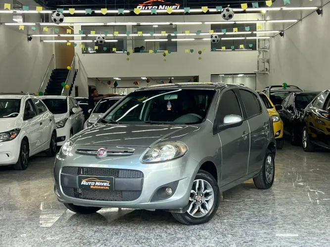 Fiat Palio Attractive 1.0 EVO Fire Flex 8V 5P 2014