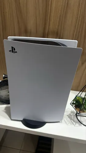 Play Station 5 PS5 825 G